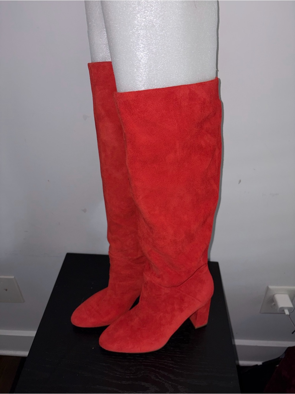 Red Suede Knee-High Block Heel Women's Boots - Picture 2 of 7